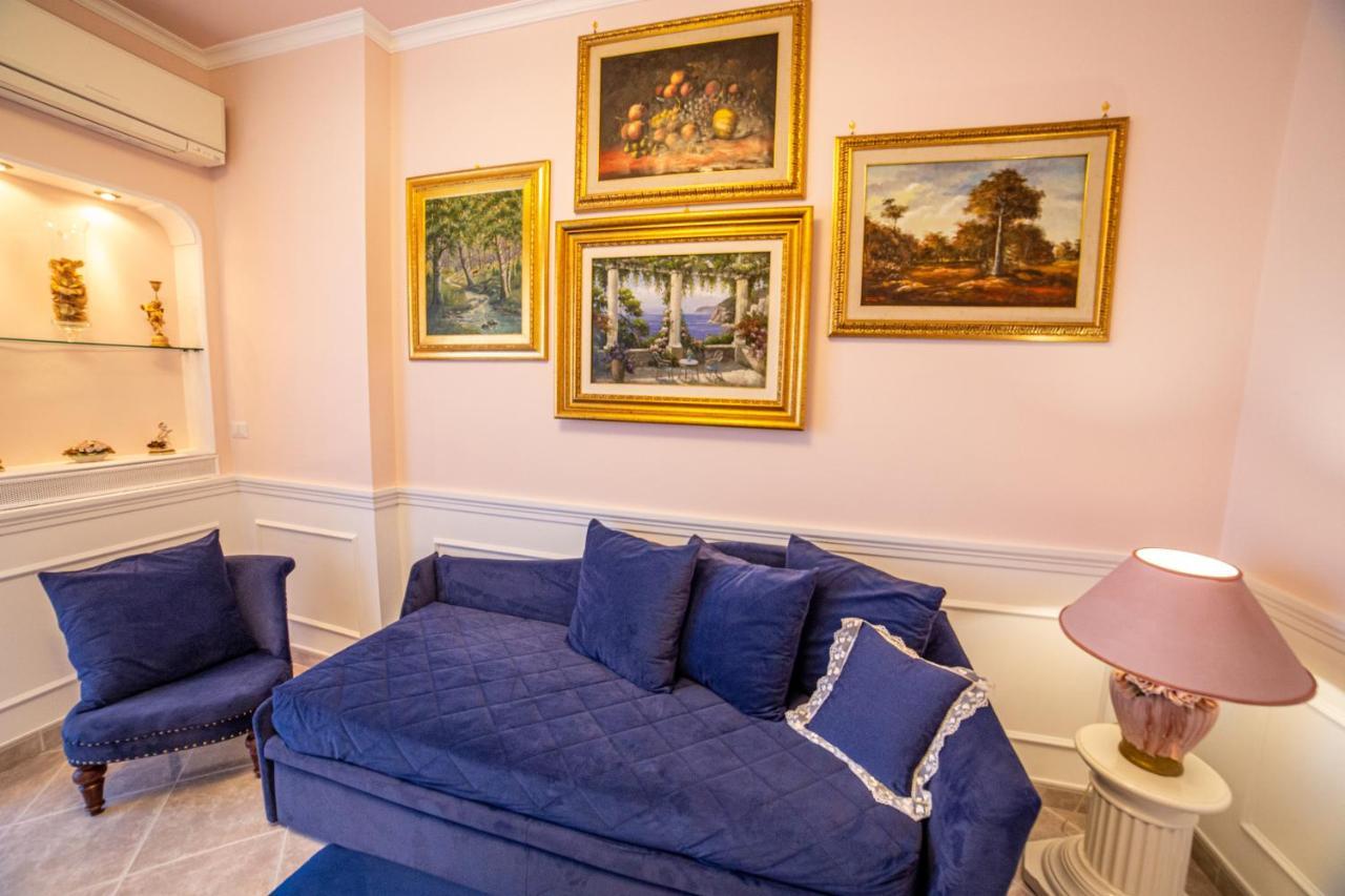 Angel Luxury Suite Sorrento Exterior photo